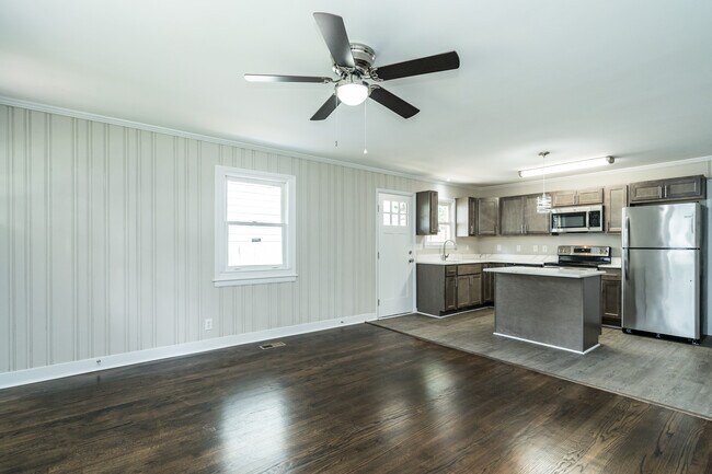 Foto del edificio - 504 N Maple St