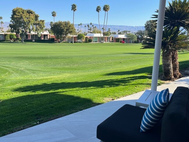 Golf Course from back patio - 47094 El Menara Cir