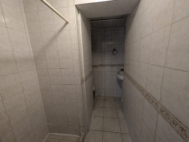 Foto del edificio - 1430 44th St