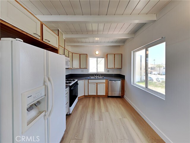 Foto del edificio - 218 Cahuenga Dr