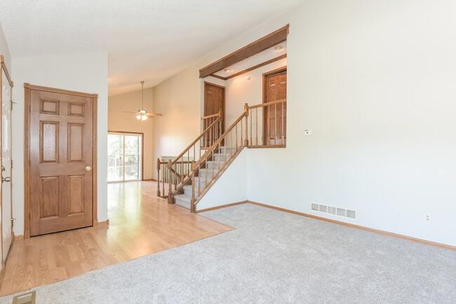 Building Photo - 4050 S Espana Way