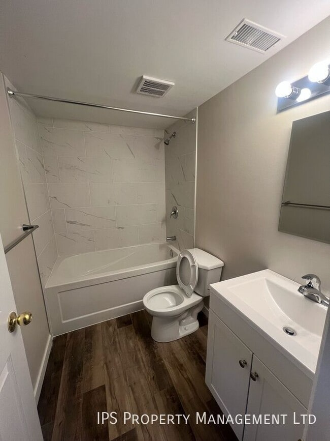 Building Photo - Basement - 2 Bed | 1 Bath - Newly Renovate...