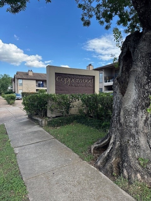 Building Photo - 8315 Jorine Dr