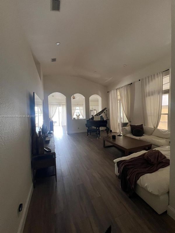 Foto del edificio - 3015 SW 135th Ave