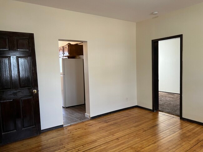 Foto del edificio - 743 N Eddy St