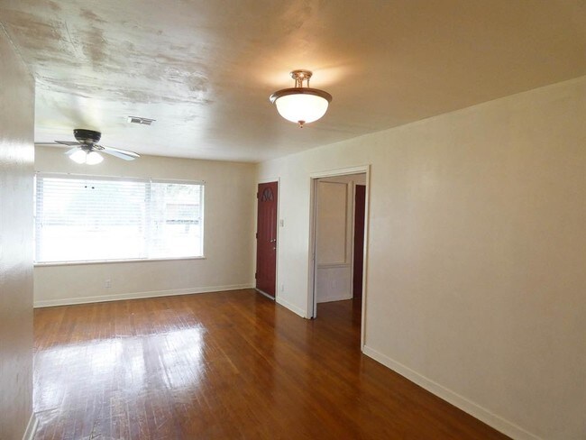 Building Photo - 4130 Osby Dr