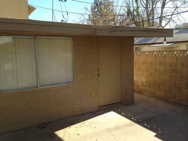 Photo - 906 S Farmer Ave Apartment
