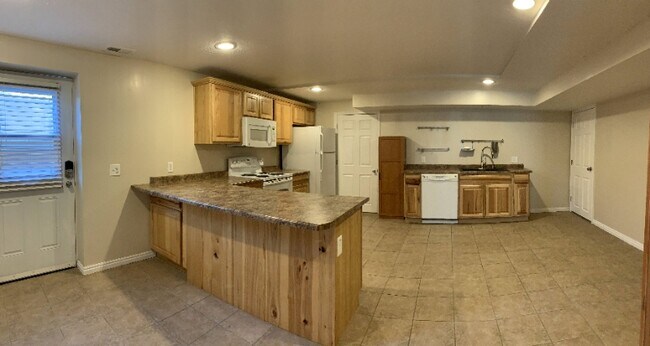 Foto del edificio - 5091 W 7310 S