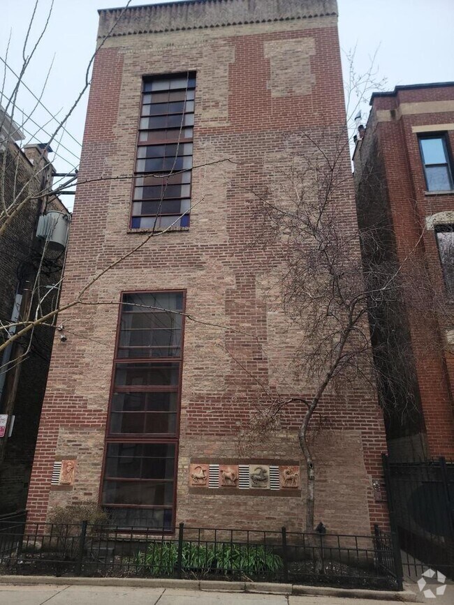 Building Photo - 160 W Burton Pl