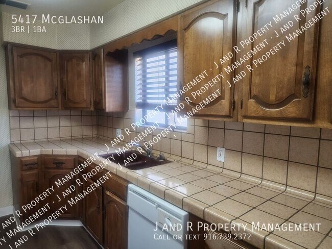 Foto del edificio - 5417 Mcglashan-