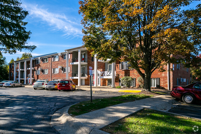 Building Photo - Georgetown South