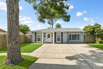 Building Photo - 41 Furman Cir