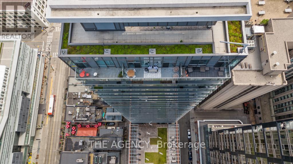 Photo principale - 8-3308 Mercer St