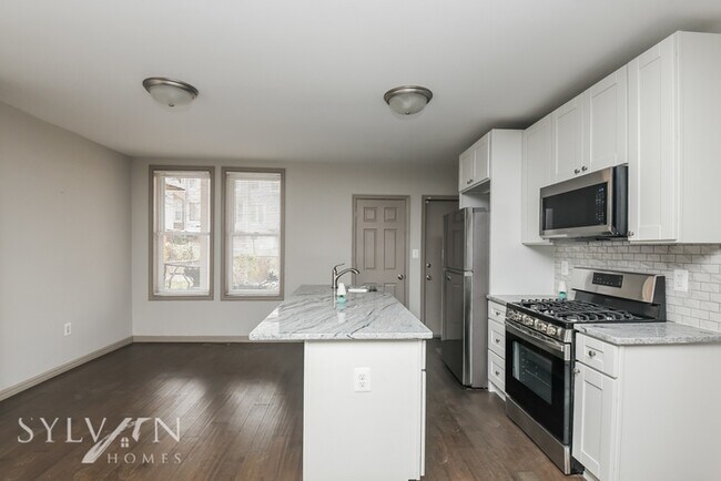 Foto del edificio - Nice 3BR 2.5BA Home