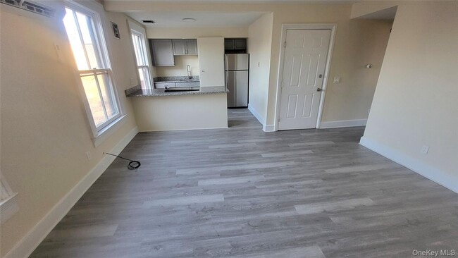 Building Photo - 216 Church St