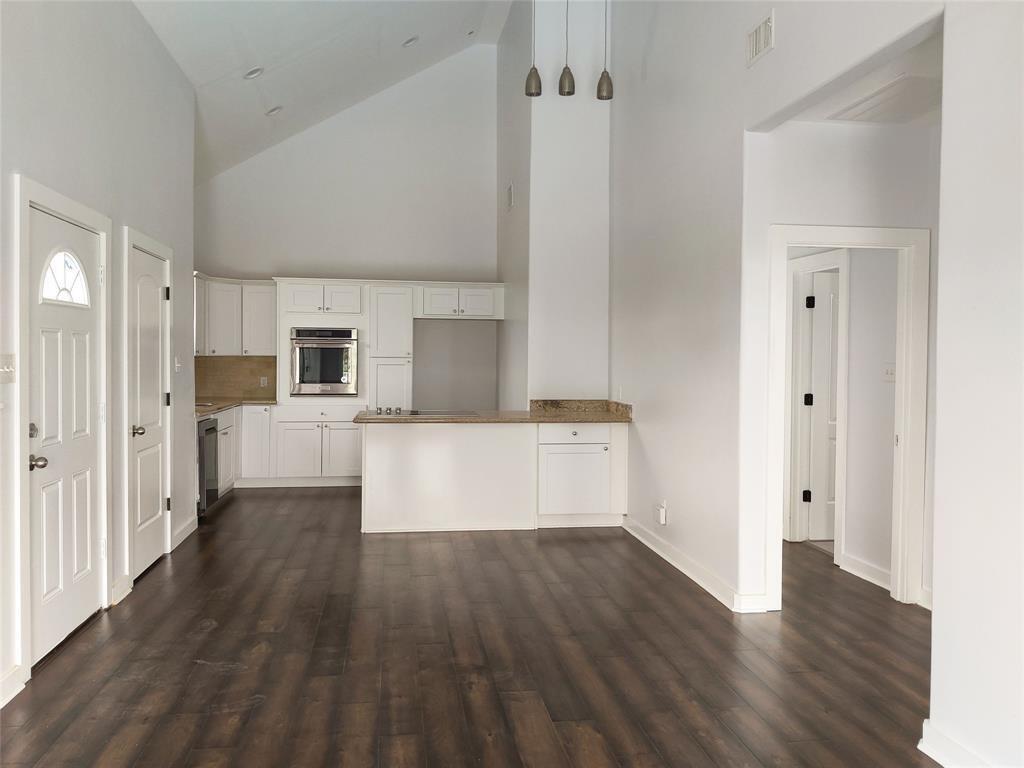 430 Schmidt Rd Unit A4, Sealy, TX 77474 Condo for Rent in Sealy, TX