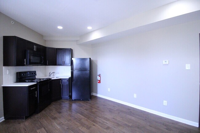 Foto del edificio - 4400 Lancaster Ave