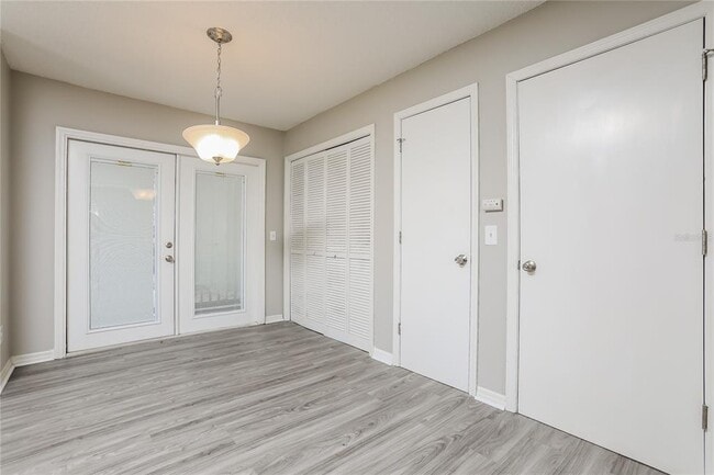 Foto del edificio - 3431 Harrow Ln