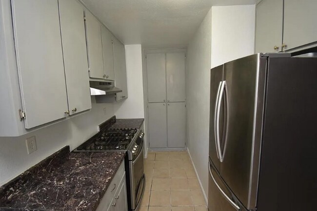 Foto del edificio - 880 41st St