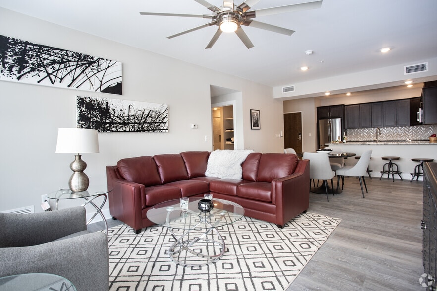 Tumblerock Luxury Apartments - 4805 W Genesee St Syracuse, NY