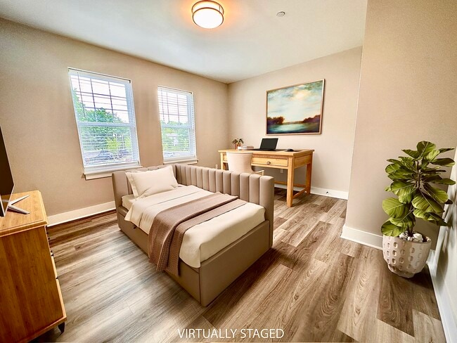 Building Photo - Violet Estates