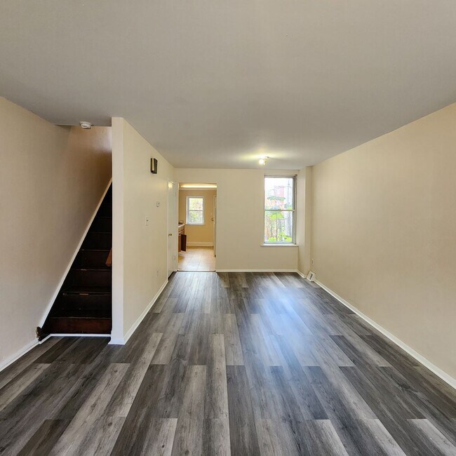 Foto del edificio - 2450 N Fairhill St