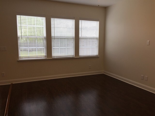 Foto del edificio - 259 Woodbrook Way
