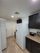 Building Photo - 6213 Capehart Falls St