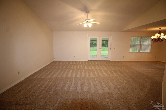 Building Photo - 3436 Esplanade Dr
