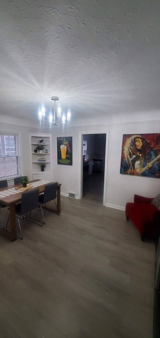 Foto del edificio - 3710 Lynnfield Rd