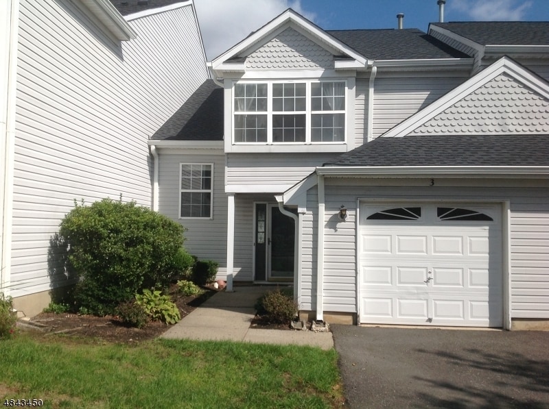 3 Lamberson Ct, Sayreville, NJ 08872 Townhome Rentals in Sayreville