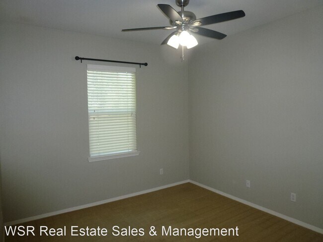 Building Photo - 4 br, 2.5 bath House - 5045 Monachello Ln