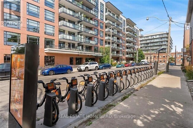 Building Photo - 88 Colgate Ave