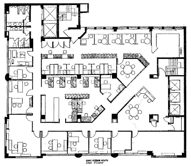 Espacio disponible en Schack Realty en todo el segundo piso, 7000 pies cuadrados - Huys