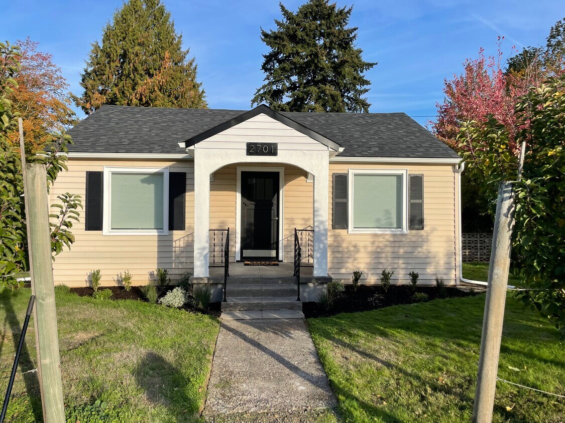 Foto principal - 2701 P St