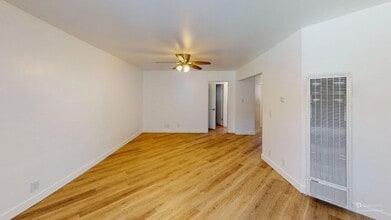 Interior Photo - Hayden on Hollywood (7200)