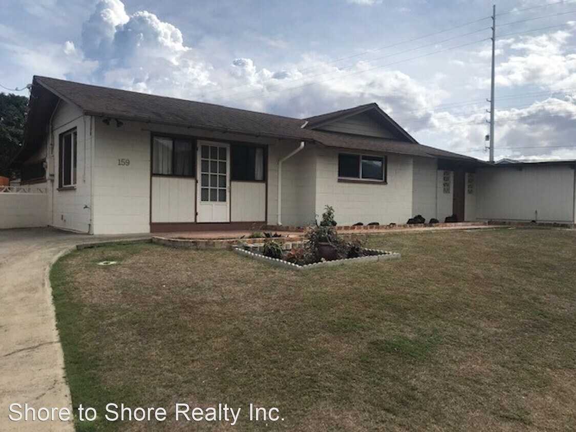 3 br, 1.5 bath House 159 Niihau Street House Rental in Kahului, HI