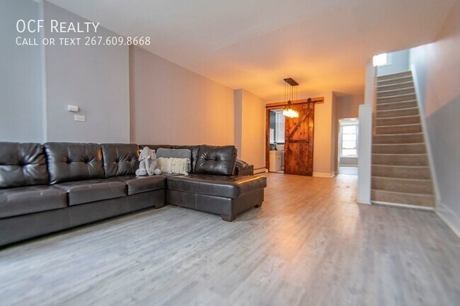 Foto del edificio - 4708 Fowler St