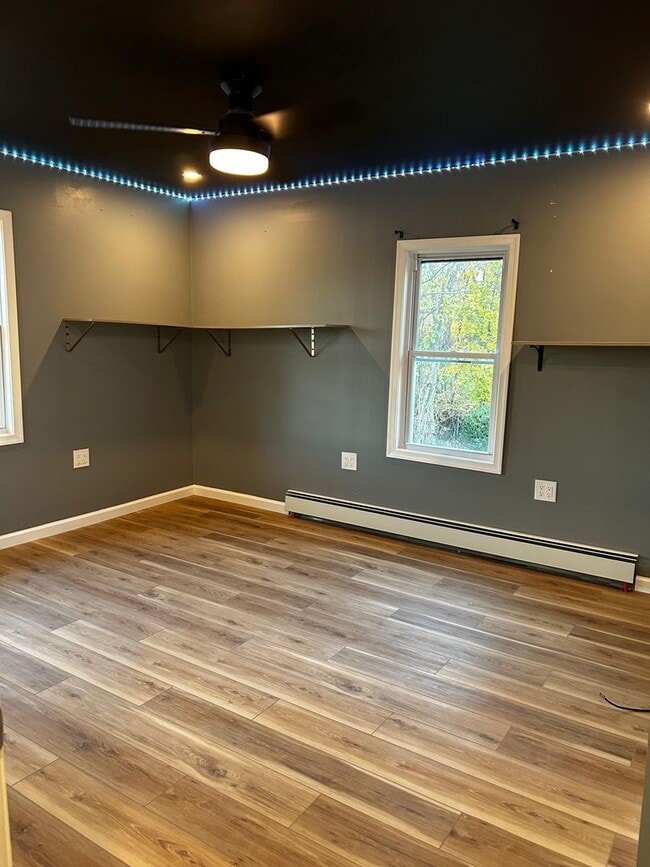 Building Photo - Beautifully Updated 2-Bedroom Home in the ...