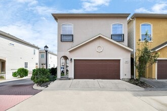 Building Photo - 917 McKinney Park Ln