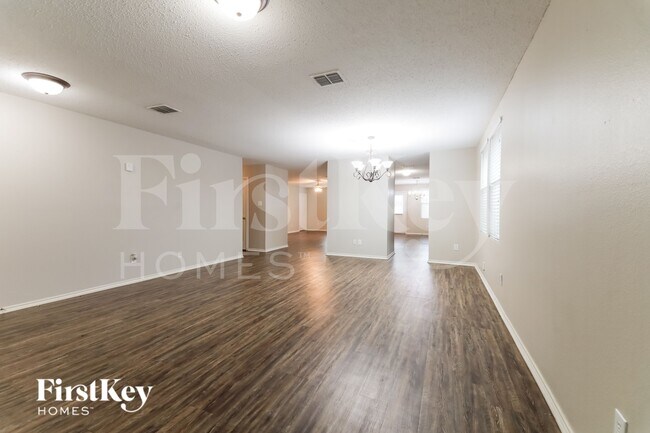 Foto del edificio - 3716 Mariner St