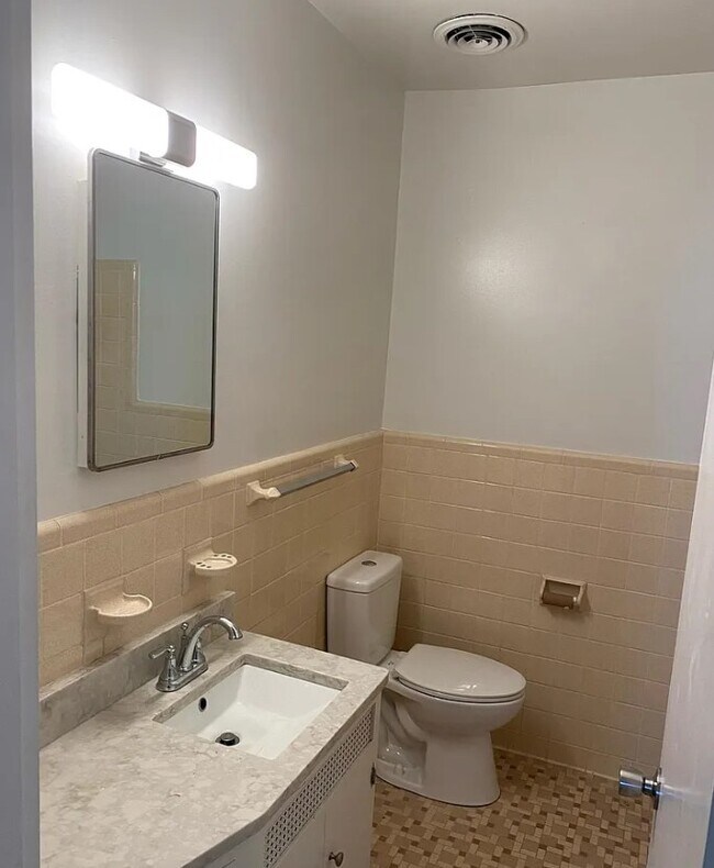 Foto del edificio - Hawthorne Apartments