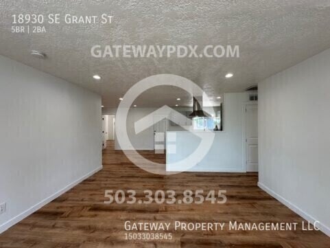 Foto del edificio - 18930 SE Grant St
