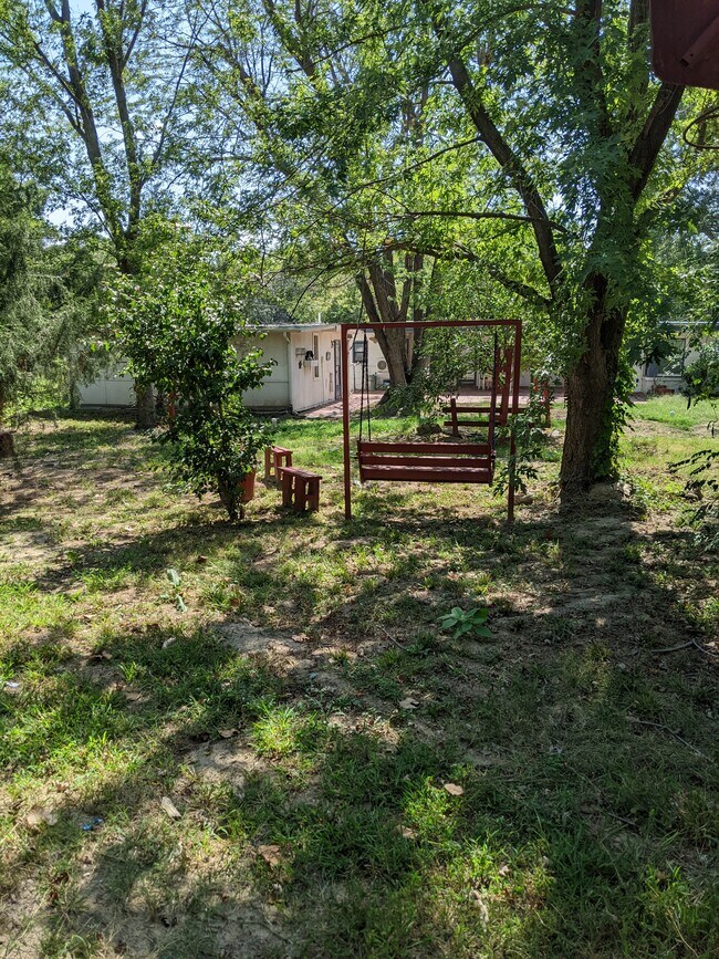 Building Photo - 3808 E Mount Vernon St