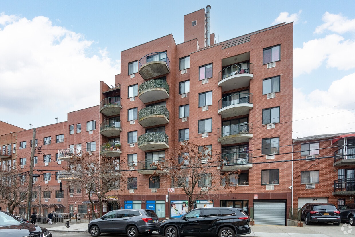 Primary Photo - 136-16 35th Ave