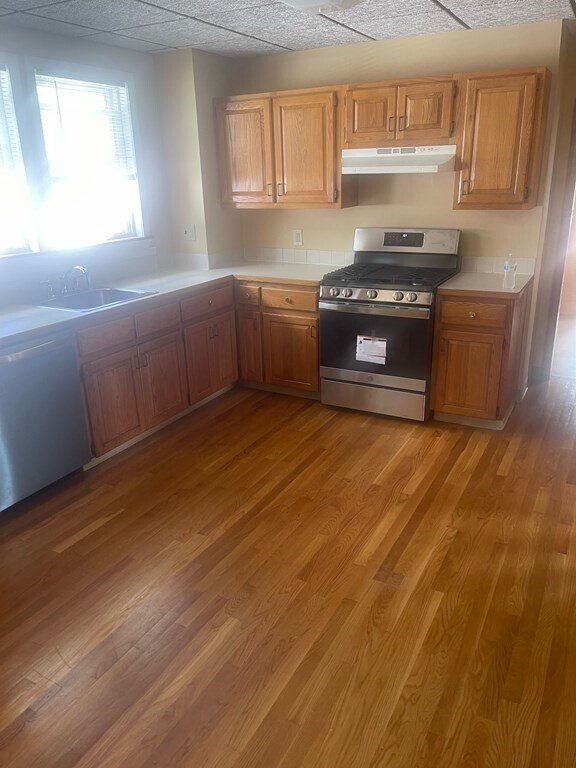 Building Photo - 61 Floyd St