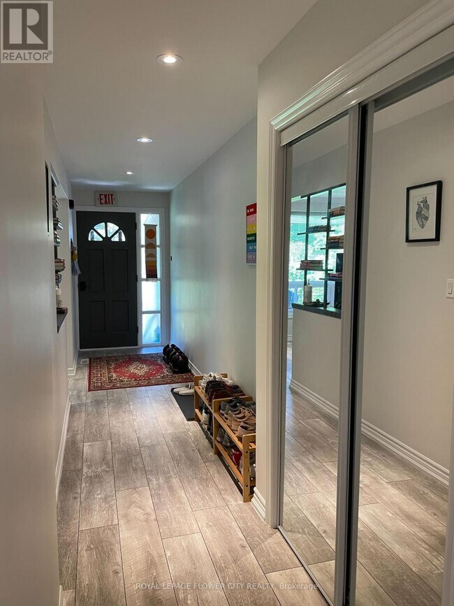 Photo du bâtiment - 62 Edmonton Rd