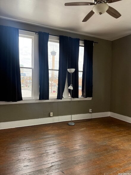 Photo - 919 S Alamo St House