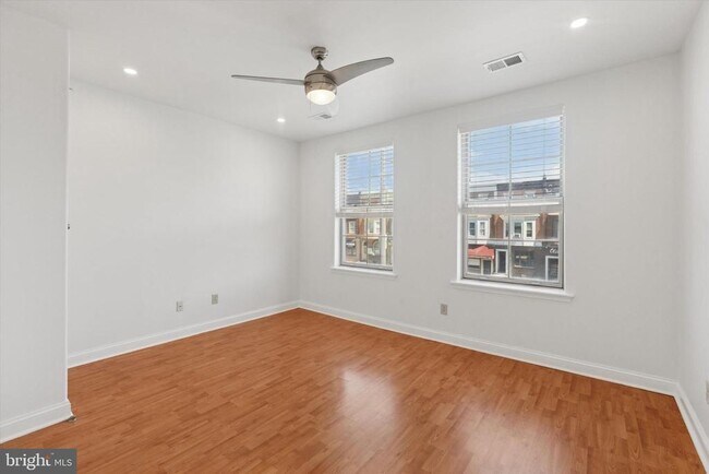 Foto del edificio - 2522 S Broad St