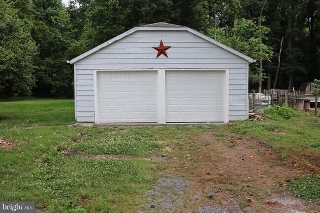 Building Photo - 111 Williamsville Rd